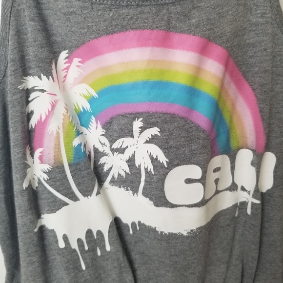 NWOT Girls Summer Cali Rainbow Color Changing Romper! - Picture 4 of 4